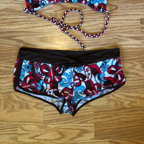 Two Piece Swimsuit ☀️ - Picture 2 of 5